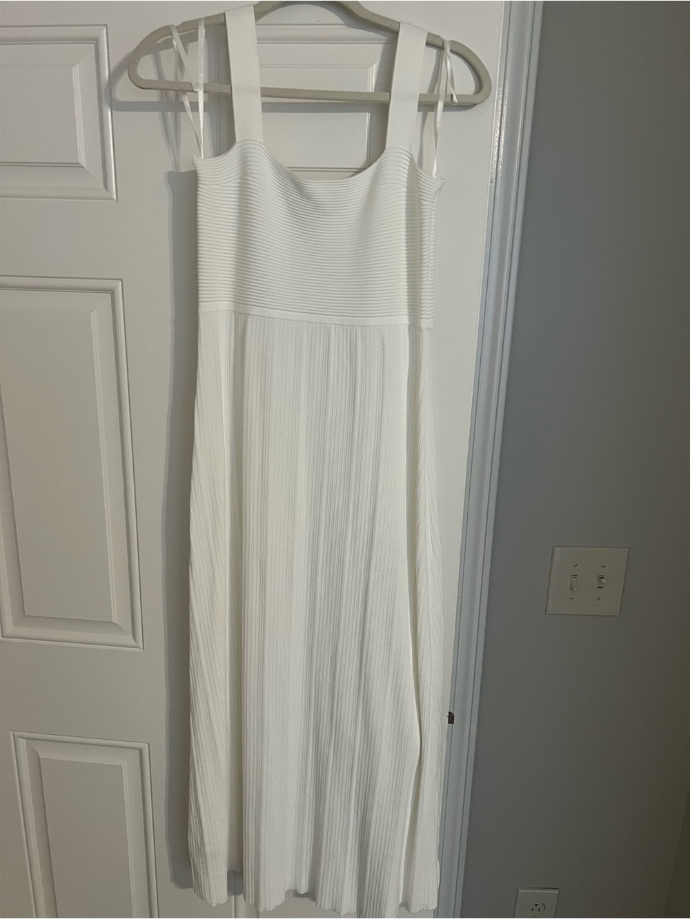 Ann Taylor White Ribbed Sleeveless Dress